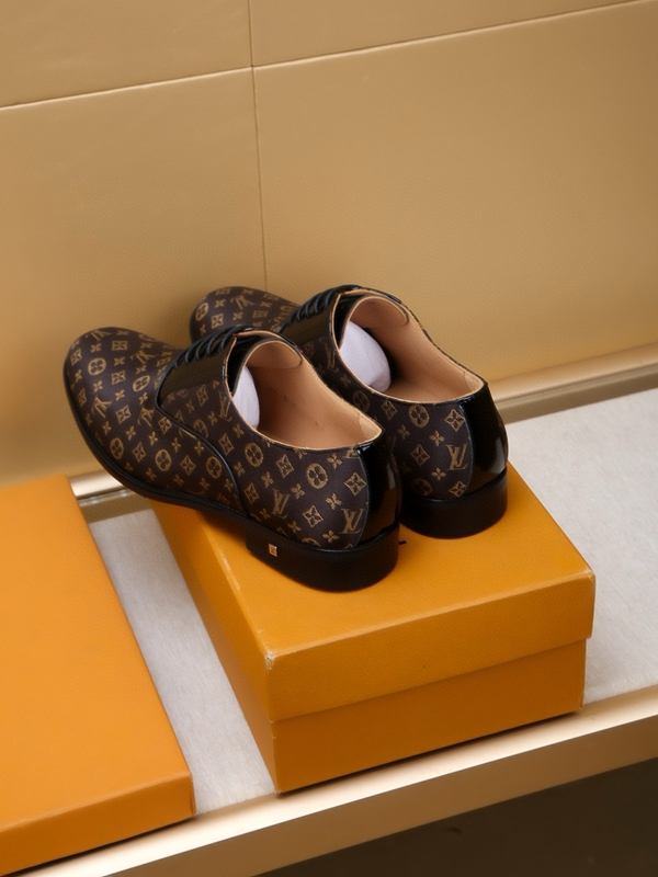 ルイヴィトン靴角部分ディテール